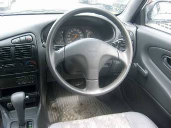 2002 Mitsubishi Libero Pictures