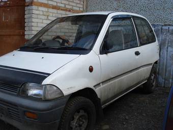 1991 Mitsubishi Minica Pictures