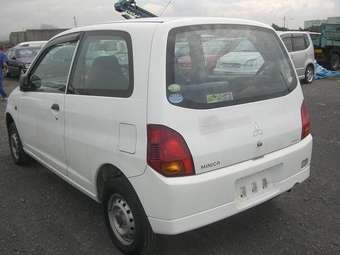 Mitsubishi Minica