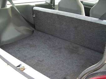 2004 Mitsubishi Minica Pictures