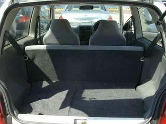 2004 Mitsubishi Minica Pictures