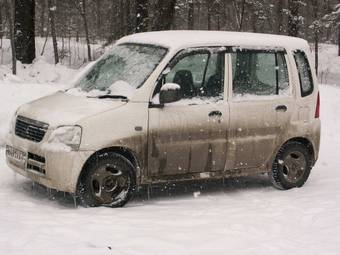 2002 Mitsubishi Minica Toppo