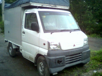 1999 Mitsubishi Minicab