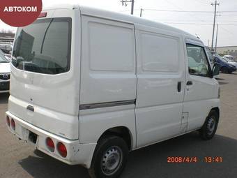 2002 Mitsubishi Minicab Pictures