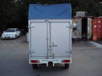 2003 Mitsubishi Minicab Pics