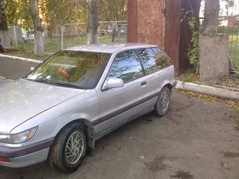 1988 Mitsubishi Mirage Photos