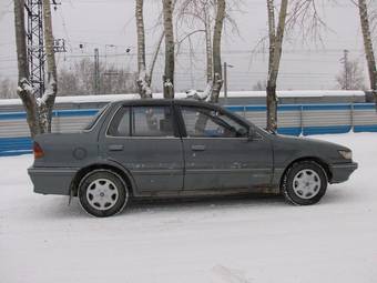 1989 Mitsubishi Mirage Images