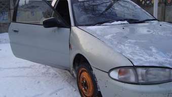 1993 Mitsubishi Mirage Pictures