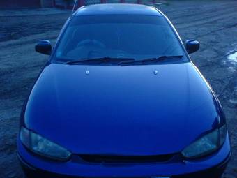 1997 Mitsubishi Mirage Pictures