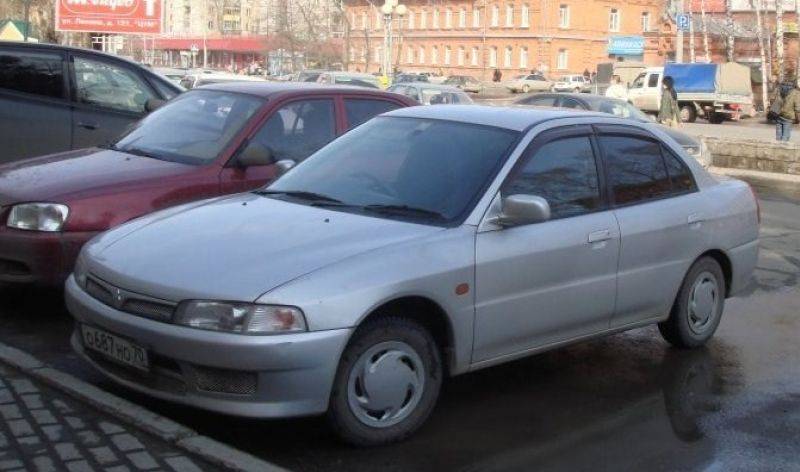 1997 Mitsubishi Mirage