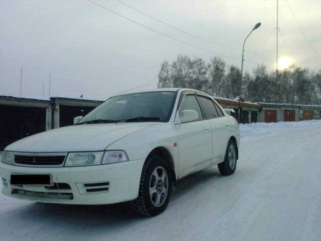 1998 Mitsubishi Mirage
