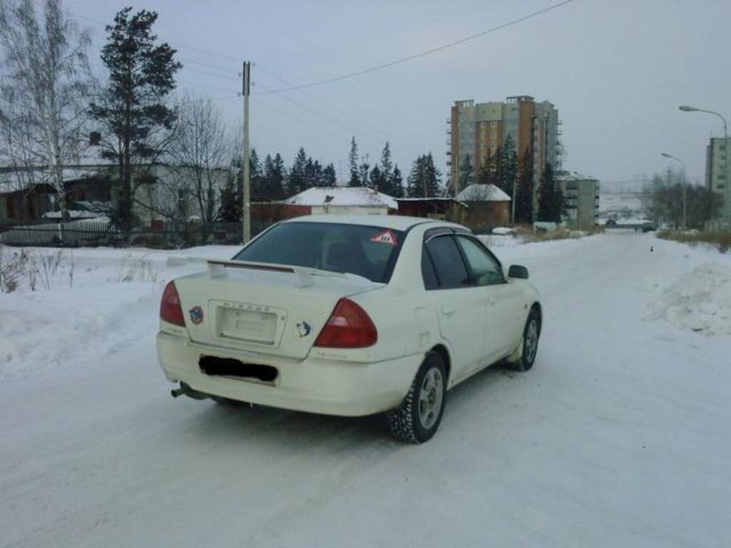 1998 Mitsubishi Mirage