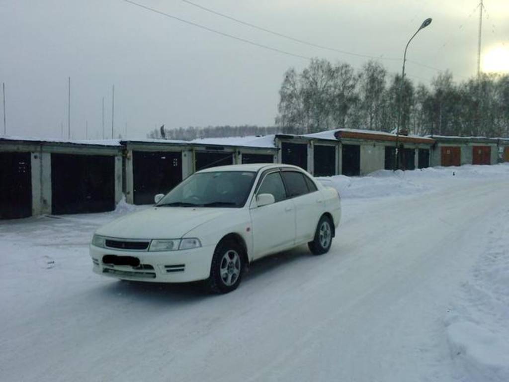 1998 Mitsubishi Mirage