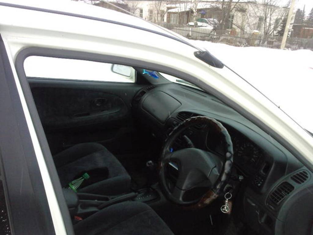 1998 Mitsubishi Mirage