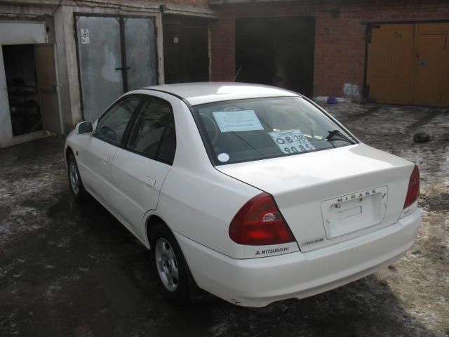 1998 Mitsubishi Mirage