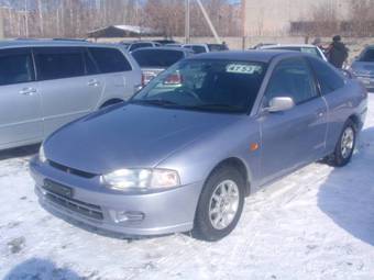 1998 Mitsubishi Mirage Pictures