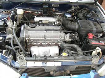 1998 Mitsubishi Mirage Pictures