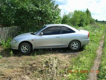 1998 Mitsubishi Mirage Photos