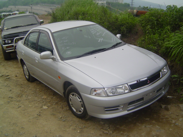 1999 Mitsubishi Mirage