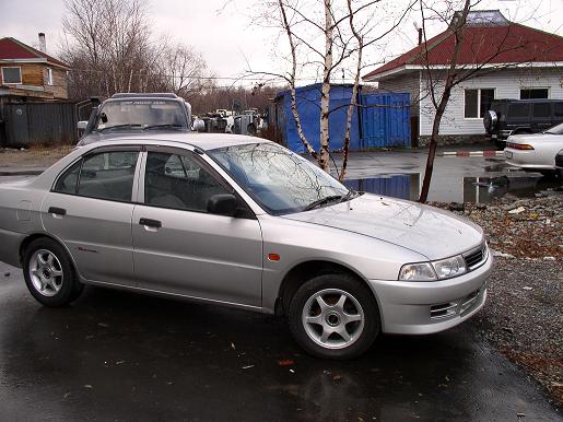 1999 Mitsubishi Mirage