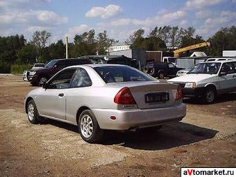 1999 Mitsubishi Mirage Pictures