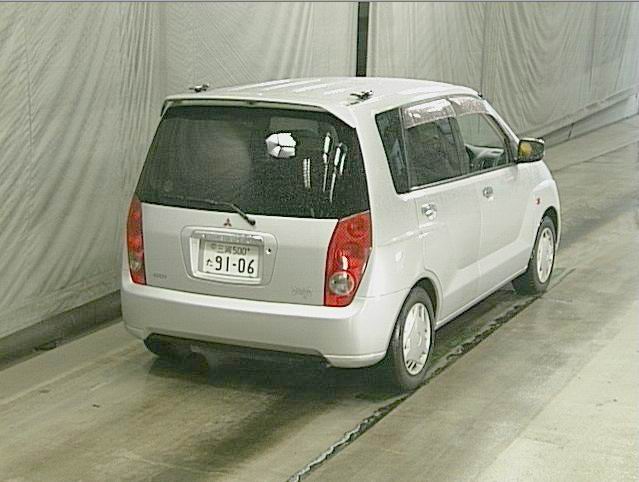 1999 Mitsubishi Mirage Pics