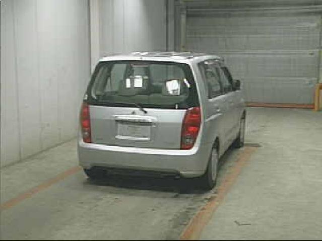 1999 Mitsubishi Mirage Pictures