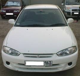 1999 Mitsubishi Mirage Photos