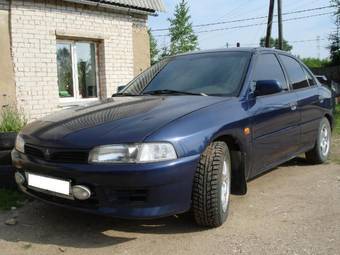 1999 Mitsubishi Mirage Photos