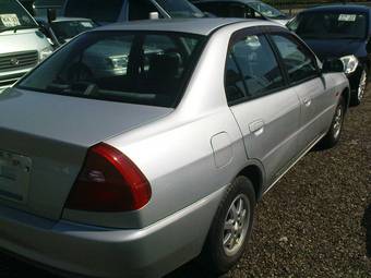 1999 Mitsubishi Mirage Pictures