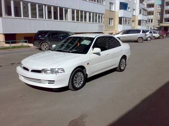 1999 Mitsubishi Mirage Photos