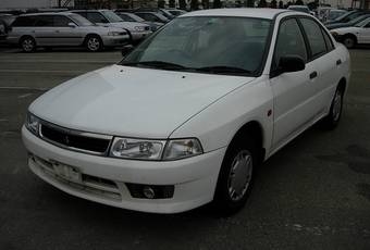 2000 Mitsubishi Mirage