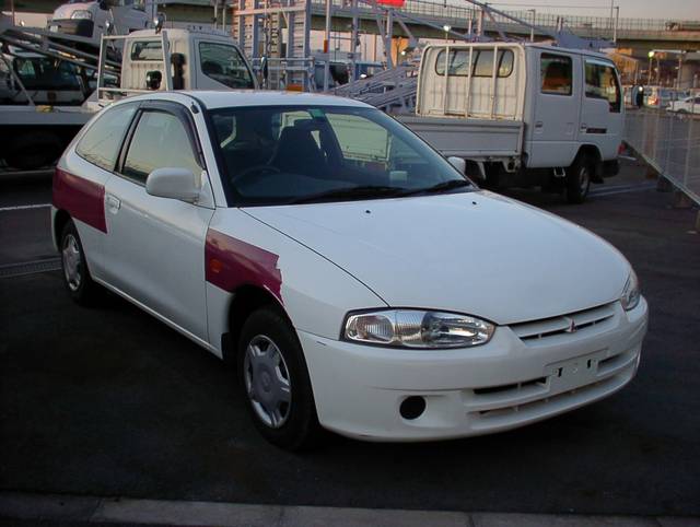 2000 Mitsubishi Mirage