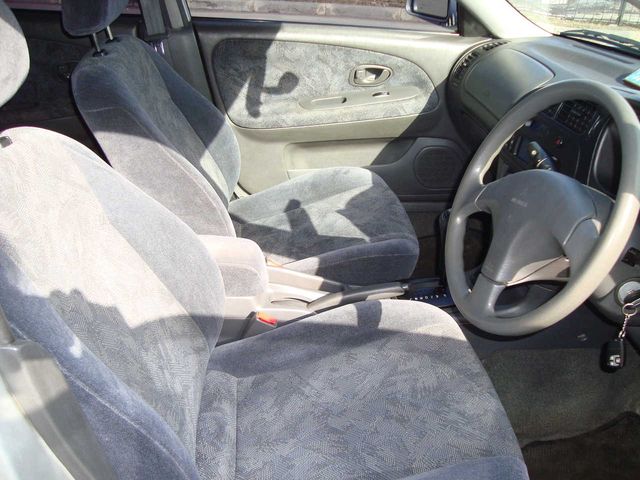 2000 Mitsubishi Mirage