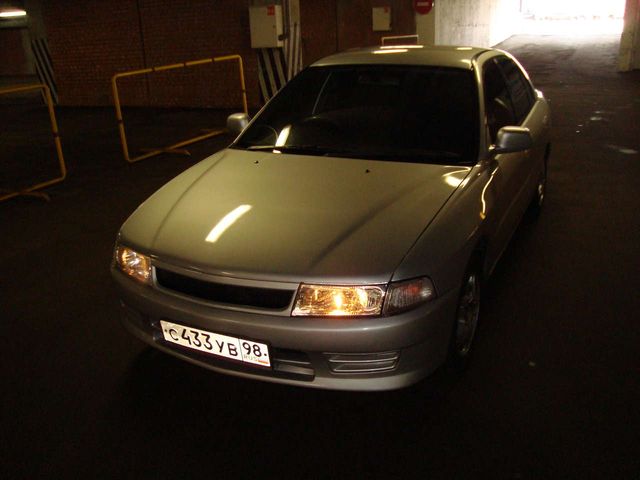 2000 Mitsubishi Mirage