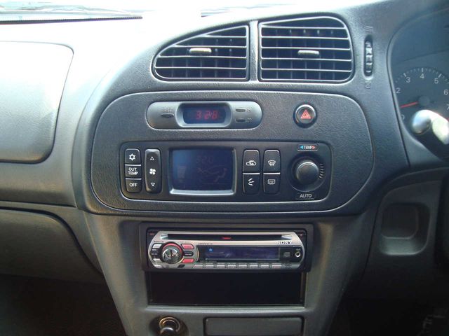 2000 Mitsubishi Mirage