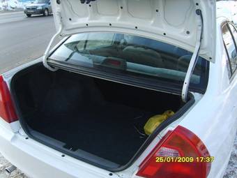 2000 Mitsubishi Mirage Pictures