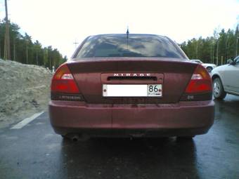 2000 Mitsubishi Mirage Pictures