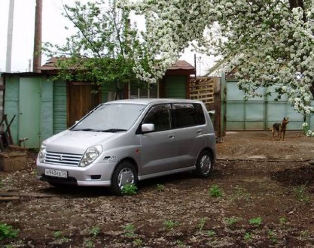 2000 Mitsubishi Mirage