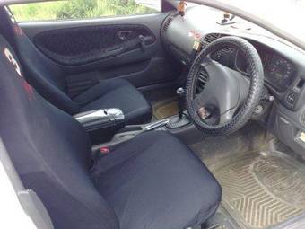 2000 Mitsubishi Mirage Pictures