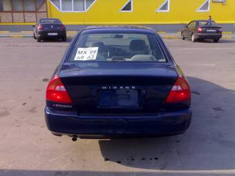 2000 Mitsubishi Mirage Pics