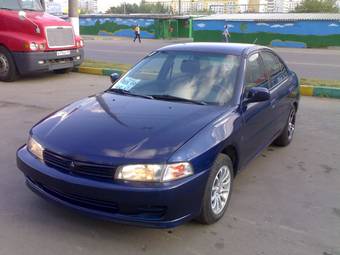 2000 Mitsubishi Mirage Photos