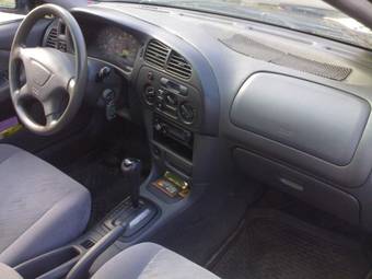 2000 Mitsubishi Mirage Photos