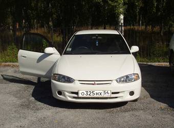 2000 Mitsubishi Mirage Wallpapers