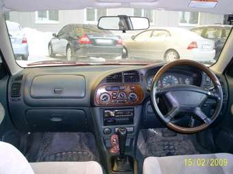 2001 Mitsubishi Mirage Images