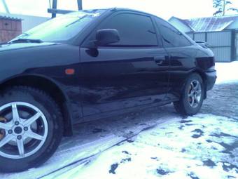2001 Mitsubishi Mirage Photos