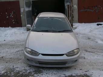 1998 Mitsubishi Mirage Asti Photos