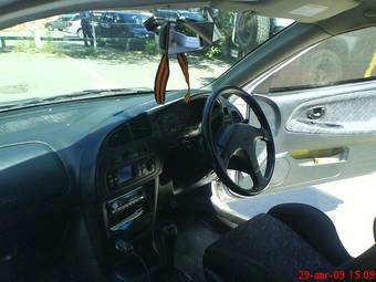 1999 Mitsubishi Mirage Asti Pictures