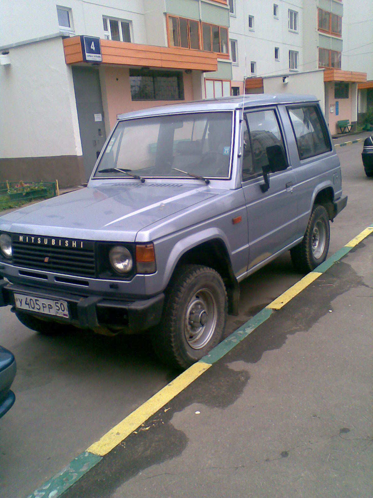 1986 Mitsubishi Montero
