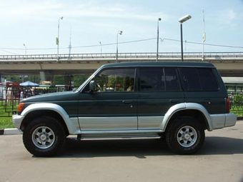 1994 Mitsubishi Montero Pictures